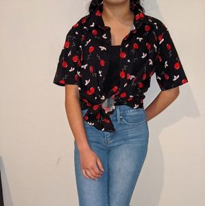 It shirt hot topic button up